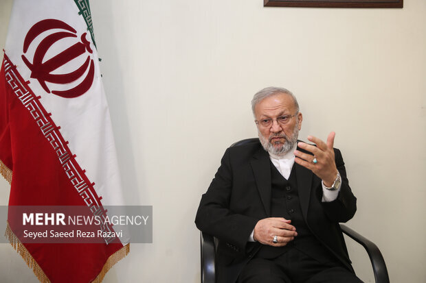 درخواست رسیدگی فوری اتحادیه بینالمجالس جهانی به بازداشت همسر مادورو درخواست رسیدگی فوری اتحادیه بینالمجالس جهانی به بازداشت همسر مادورو