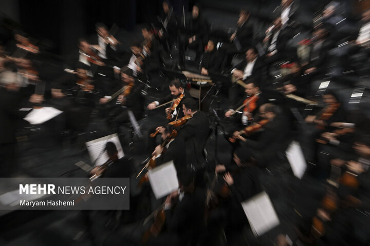 نواهایی که در بدرقه «روح خدا» ماندگار شد/ عاشقانهها و حسرتها