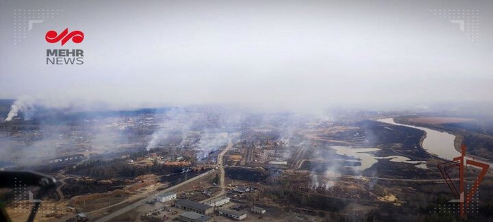حریق گسترده در شرق مسکو/ یک نفر کشته و ۱۲۰ خانه تخریب شد/ تصاویر