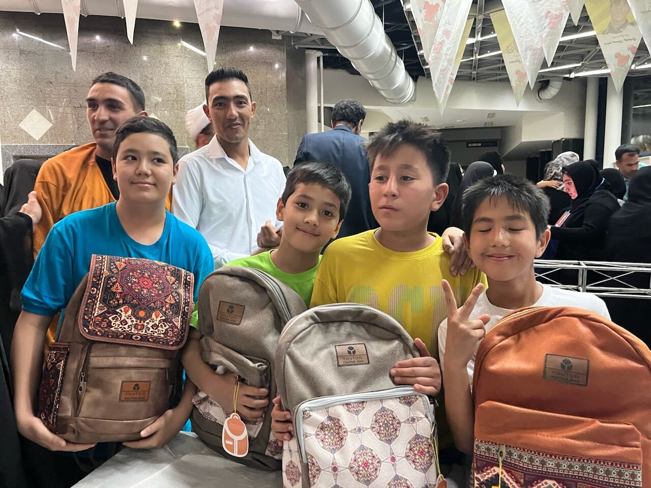 خاتون و قوماندان؛مطمئنترین منبع دریافت حوادث مهاجران افغانستانی!