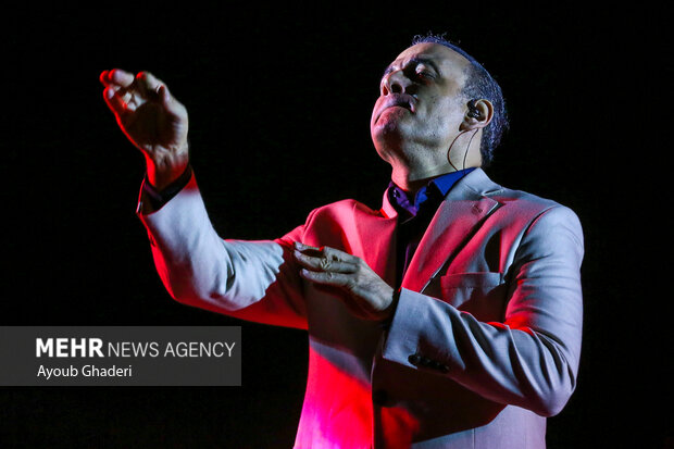 «تکآهنگها» در هیاهوی کنسرتها زندهاند!/ از اصفهانی تا چاوشی