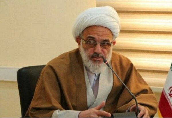 انتقاد امام جمعه لواسان از وضعیت حجاب در این شهر انتقاد امام جمعه لواسان از وضعیت حجاب در این شهر