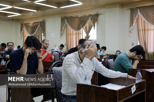 زور حقوقها به حبابها نمیرسد/نمایندهها بامترو به مجلس میروند؟