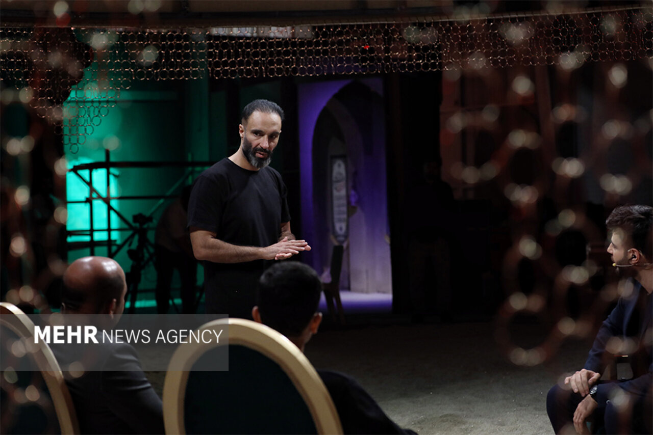 ریسک اجرای «خواننده» دربرنامه محرمی/دکوری که قفل دلها را باز کرد