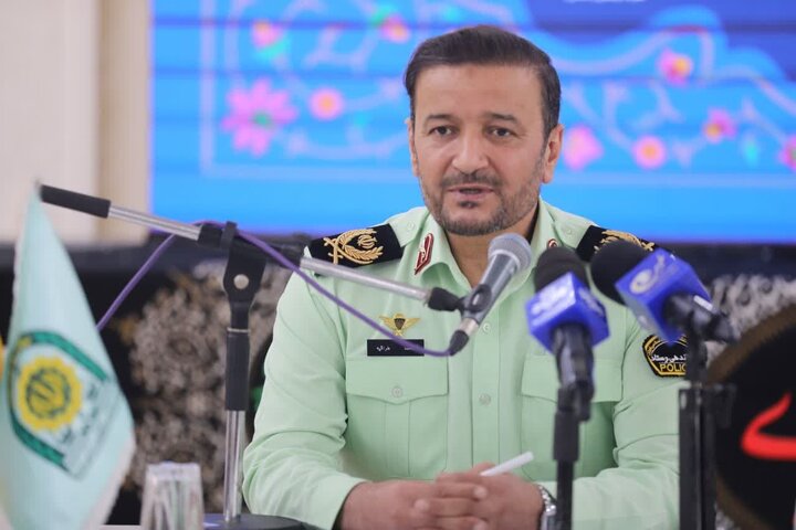 کشف بیش از ۱۴۳ میلیارد اقلام پزشکی از یک واحد مسکونی در زنجان کشف بیش از ۱۴۳ میلیارد اقلام پزشکی از یک واحد مسکونی در زنجان