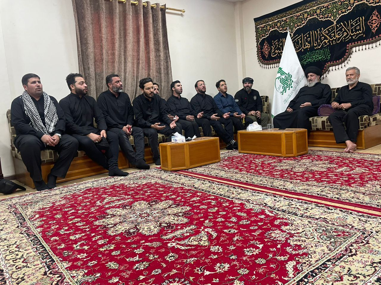 روح تازه بر گامهای خسته زائرین با صدای قرآنی قاریان