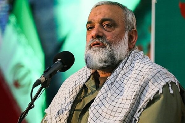 سردار نقدی: شهدا، بمب شکنهای مسیر عبودیت الهی و الگوی ایستادگی هستند سردار نقدی: شهدا، بمب شکنهای مسیر عبودیت الهی و الگوی ایستادگی هستند