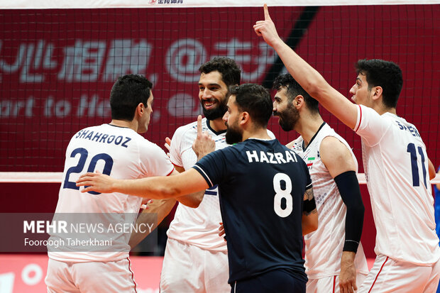 زور حقوقها به حبابها نمیرسد/نمایندهها بامترو به مجلس میروند؟