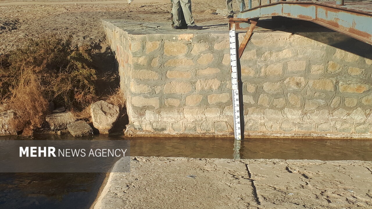 آب به تالاب گاوخونی رسید؟ + تصاویر