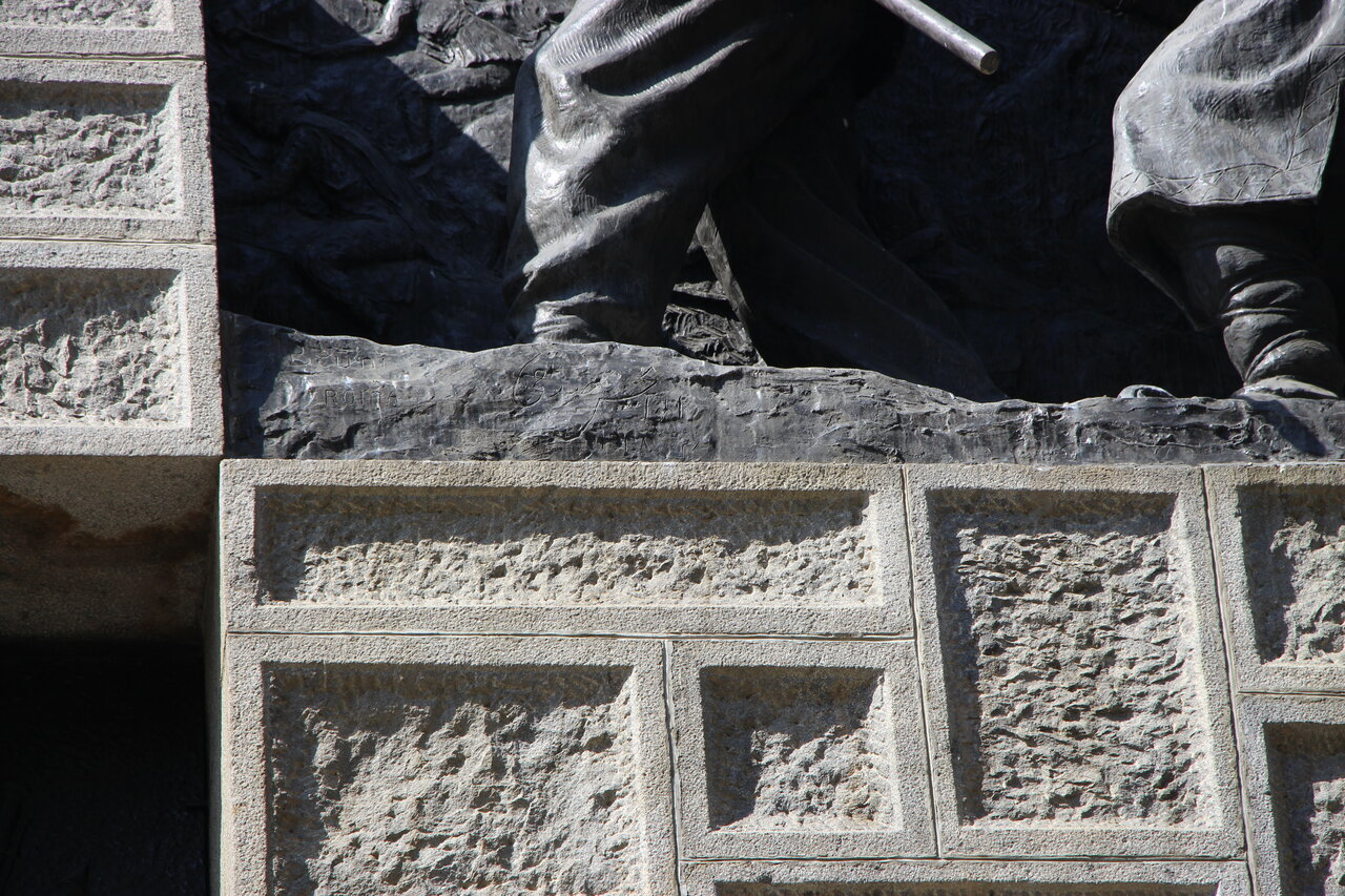 آندوسکوپی شکم اسب نادرشاه در پروژه مرمت بزرگترین مجسمه برنزی