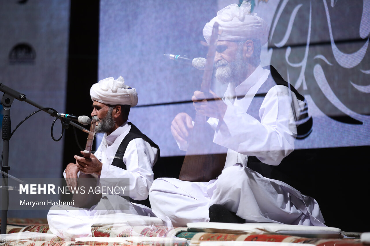 آغاز موسیقی نواحی هفدهم با چند آرزوی بزرگ؛ در بندرعباس چراغی روشن است