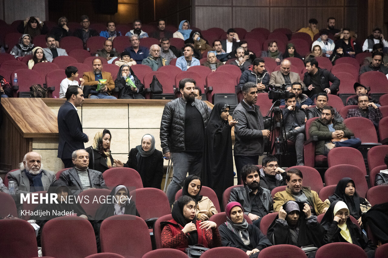 سینماداران از عملکرد «شناسا» در فیلم فجر گفتند/ اینترنت مانع بود؟