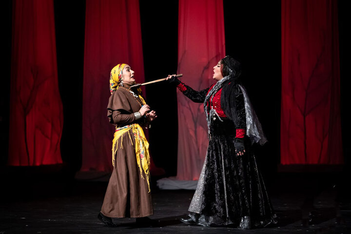 چالشهای بازی در نقش یک رمال/ ماجرای دختری که افسانه شد