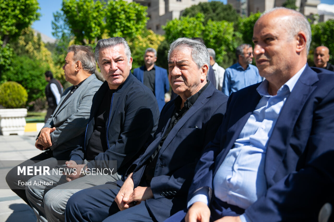 نقدهای مسعود اسکویی خیلی محترمانه بود/ رادیو ورزش گوش میکنم