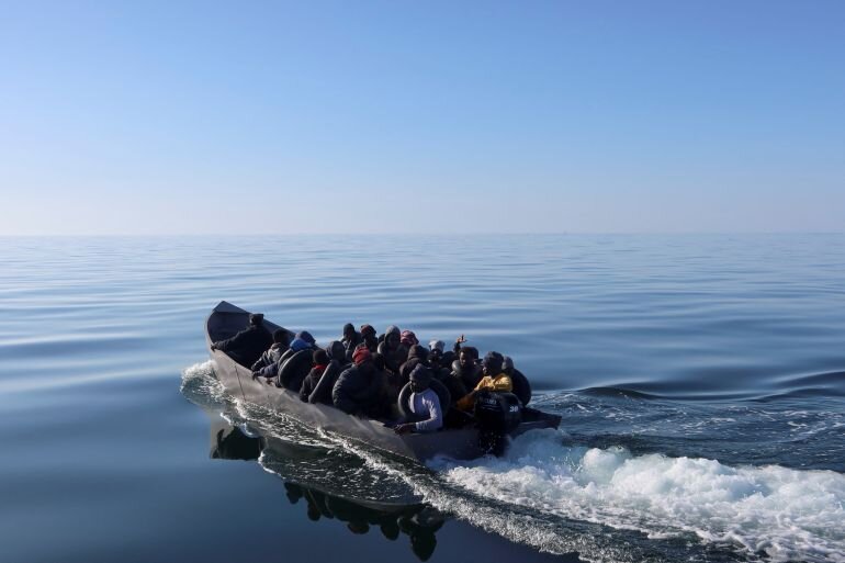 نجات ۷۱ مهاجر در سواحل بنغازی در شرق لیبی نجات ۷۱ مهاجر در سواحل بنغازی در شرق لیبی