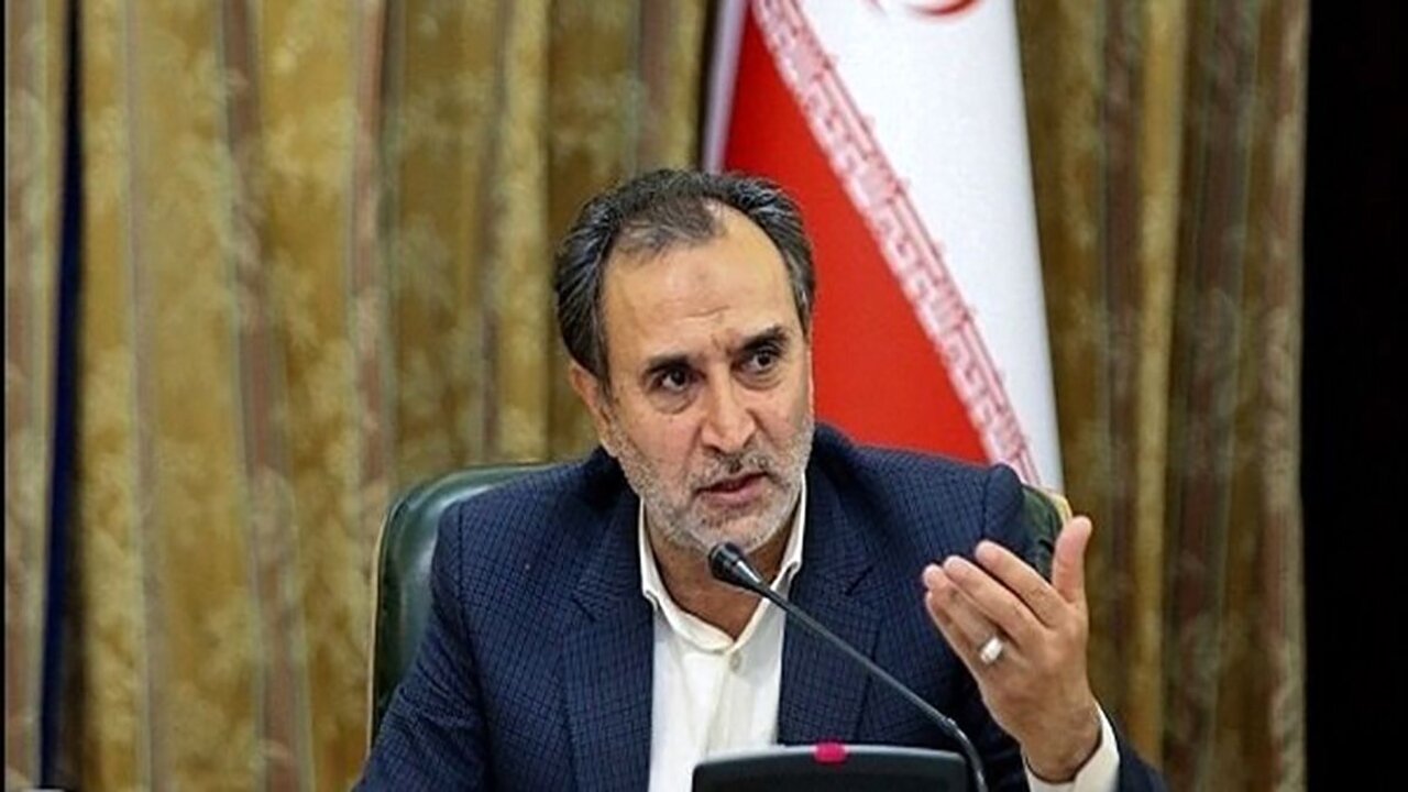 دهقان: دولت باید با شلاق، ارز صادرکنندگان بدعهد را برگرداند دهقان: دولت باید با شلاق، ارز صادرکنندگان بدعهد را برگرداند