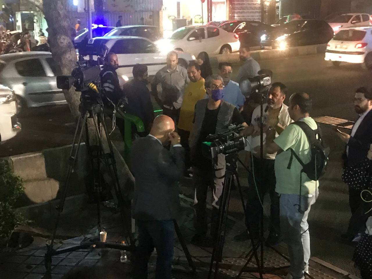 رسانهها همچنان پای کار انتخابات