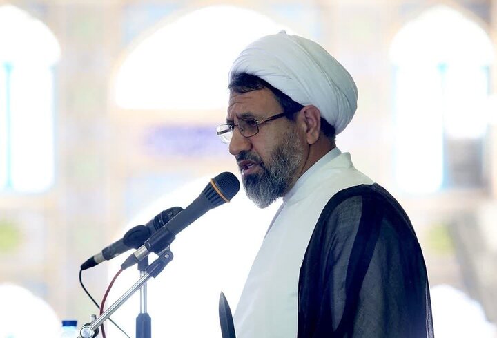 امام جمعه کرمان: مقاومت رژیم جعلی صهیونیستی را نابود میکند امام جمعه کرمان: مقاومت رژیم جعلی صهیونیستی را نابود میکند