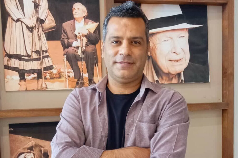 «شکستن امواج» دوست ندارد معمولی باشد؛ جایی که زبان بحرانساز میشود «شکستن امواج» دوست ندارد معمولی باشد؛ جایی که زبان بحرانساز میشود