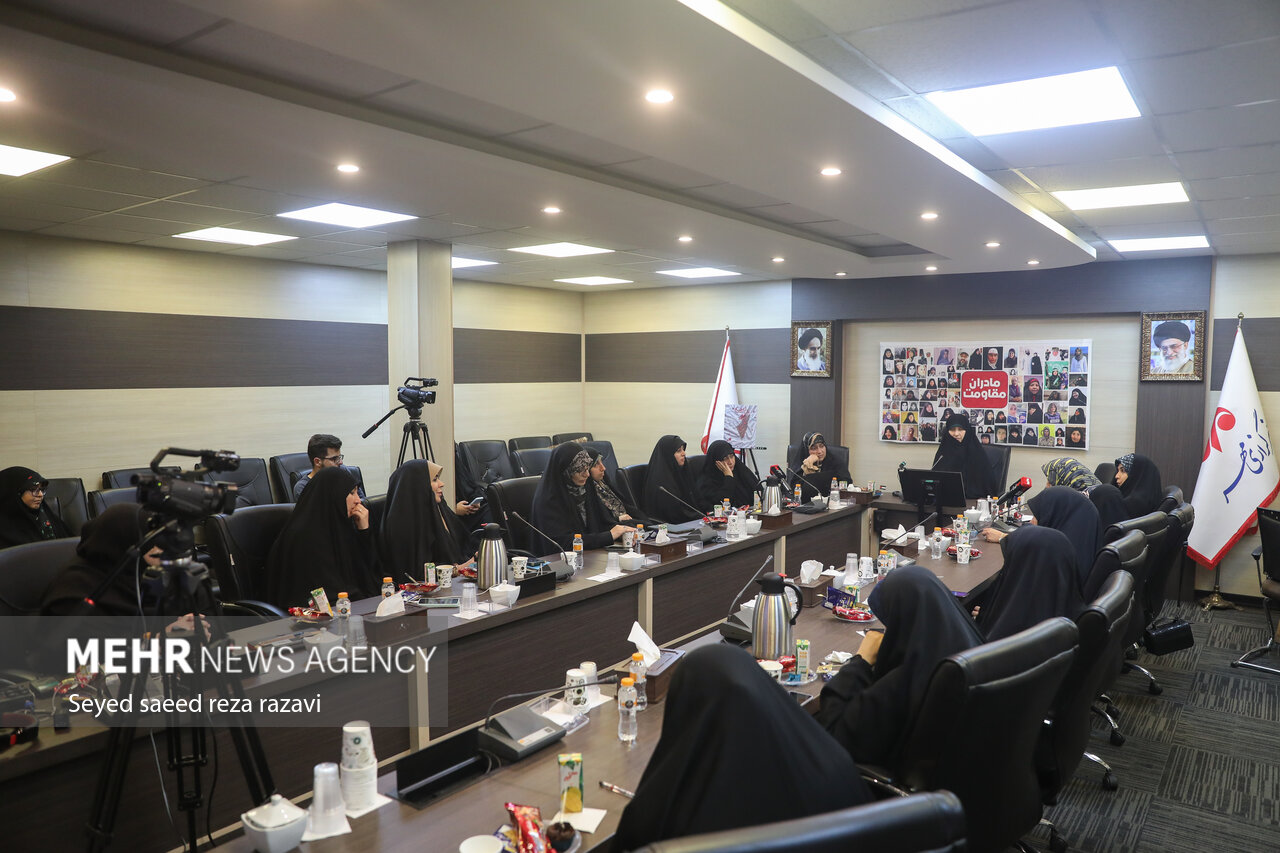 محفل شعر «ندای هبه» محفل شعر «ندای هبه»