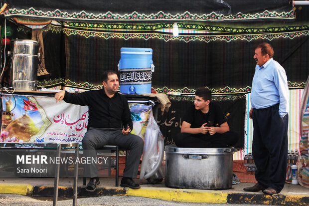 برپایی ۸ موکب شهدای انتظامی در کردستان برای خدمت به زائران اربعین برپایی ۸ موکب شهدای انتظامی در کردستان برای خدمت به زائران اربعین