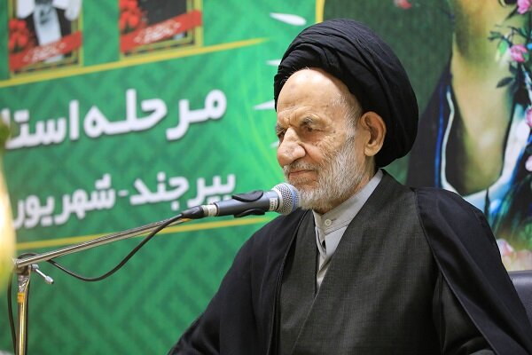 بیزاری از ستمگران و ظالمان مهم ترین اقدام اسلامی و انسانی است بیزاری از ستمگران و ظالمان مهم ترین اقدام اسلامی و انسانی است
