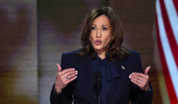 کامالا هریس:جنگ ونزوئلا نه به مواد مخدر و دموکراسی که به نفت مربوط است کامالا هریس:جنگ ونزوئلا نه به مواد مخدر و دموکراسی که به نفت مربوط است