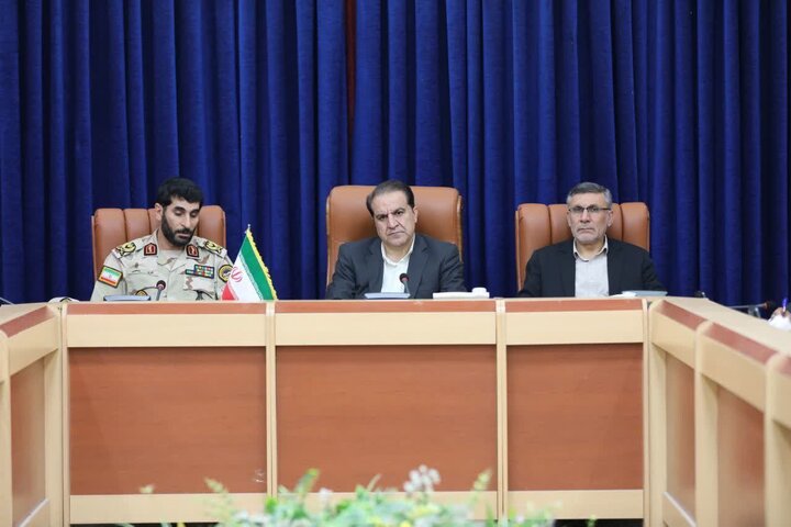 ۳۰ درصد صادرات به عراق از طریق مرز مهران انجام می شود ۳۰ درصد صادرات به عراق از طریق مرز مهران انجام می شود