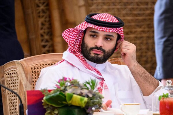 یک رسانه انگلیسی فاش کرد؛ پیام محرمانه بن سلمان خطاب به امارات یک رسانه انگلیسی فاش کرد؛ پیام محرمانه بن سلمان خطاب به امارات