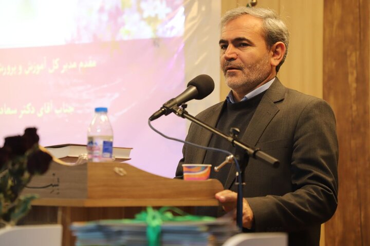 تجهیز ۱۰۰ کتابخانه کلاسی مدارس آذربایجان شرقی همزمان با هفته کتاب تجهیز ۱۰۰ کتابخانه کلاسی مدارس آذربایجان شرقی همزمان با هفته کتاب