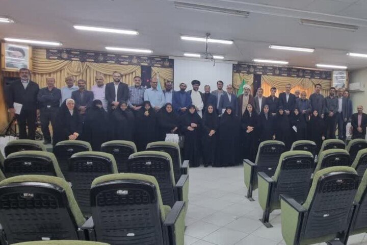 گردهمایی فعالان فرهنگی ستادهای نماز جمعه استان بوشهر برگزار شد گردهمایی فعالان فرهنگی ستادهای نماز جمعه استان بوشهر برگزار شد