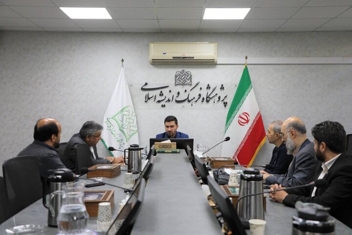 بررسی تاثیر انتخابات آمریکا بر جنگ اوکراین و آینده نظم جهانی بررسی تاثیر انتخابات آمریکا بر جنگ اوکراین و آینده نظم جهانی