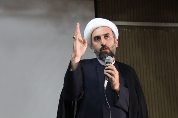 دشمن با ایجاد فضایی سنگین در پی انفعال فعالان رسانهای جبهه انقلاب است دشمن با ایجاد فضایی سنگین در پی انفعال فعالان رسانهای جبهه انقلاب است