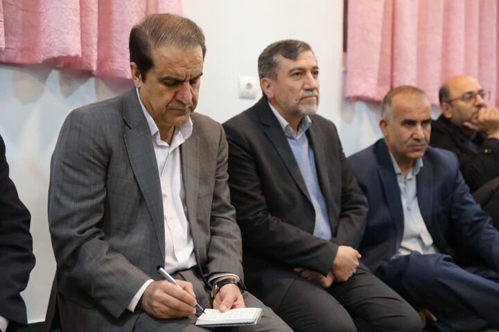 دانشجو در کنار علمآموزی زبان گویای بیان مطالبات جامعه است دانشجو در کنار علمآموزی زبان گویای بیان مطالبات جامعه است