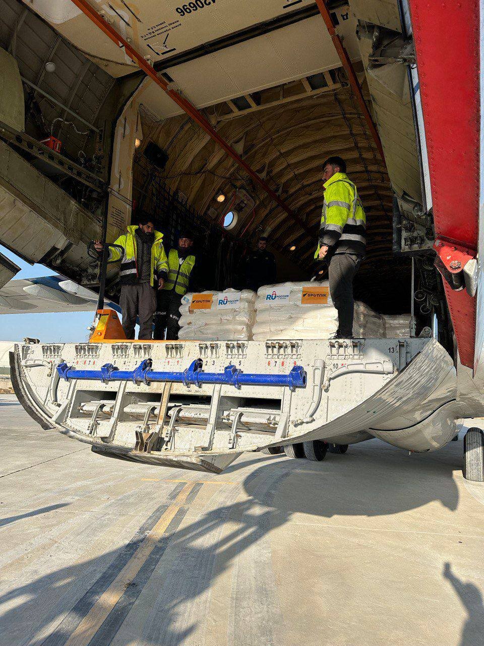 ارسال کمکهای بشردوستانه روسیه به افغانستان