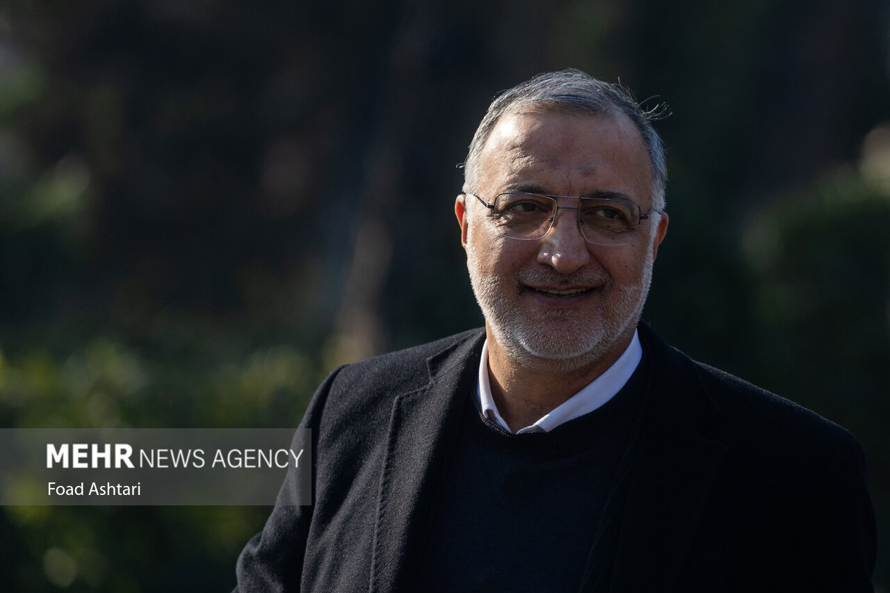 زاکانی: ۵ پادگان تهران فضای سبز می شود؛ ارزانسازی ۵۰ درصدی پایتخت زاکانی: ۵ پادگان تهران فضای سبز می شود؛ ارزانسازی ۵۰ درصدی پایتخت