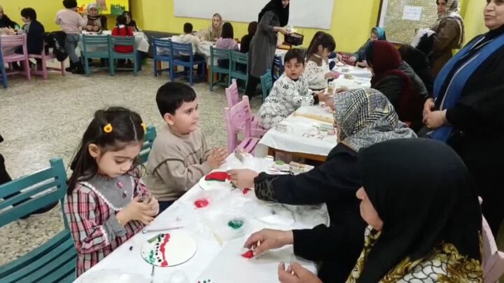 برگزاری جشنواره خمیر بازی «نوه و مادربزرگ» در آستارا برگزاری جشنواره خمیر بازی «نوه و مادربزرگ» در آستارا