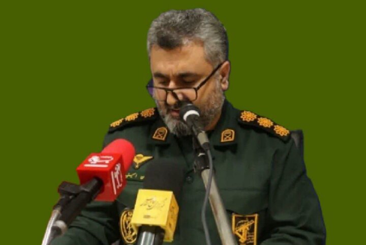 توزیع ۸۰۰۰ بسته یلدایی به نیت هشت هزار شهید گیلان در رشت توزیع ۸۰۰۰ بسته یلدایی به نیت هشت هزار شهید گیلان در رشت