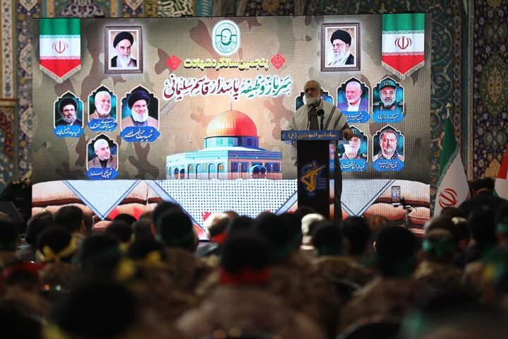 سردار نقدی: ادامه راه شهید سلیمانی آزادی بیتالمقدس است سردار نقدی: ادامه راه شهید سلیمانی آزادی بیتالمقدس است