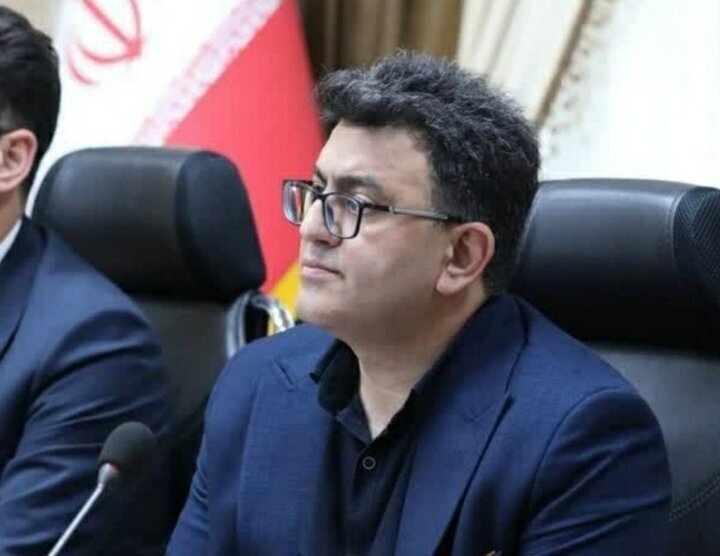 منافع پالایشگاه برای مردم منطقه کمرنگ است منافع پالایشگاه برای مردم منطقه کمرنگ است
