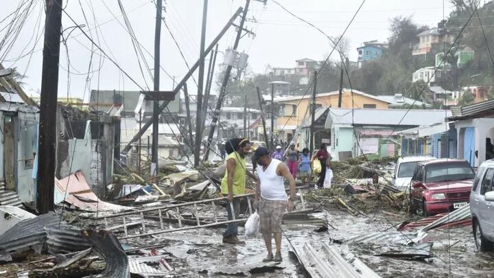 از طوفان ماریا تا آتشسوزی کالیفرنیا؛ هژمونی پوشالی آمریکا چگونه فرو ریخت؟