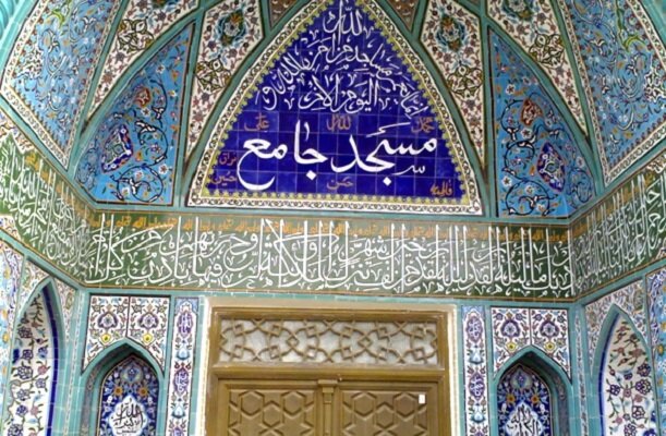 نقش مساجد در پیروزی انقلاب توسط دبیران اقامه نماز مرکزی تبیین شود نقش مساجد در پیروزی انقلاب توسط دبیران اقامه نماز مرکزی تبیین شود