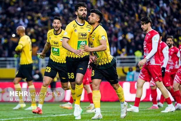 پرسپولیس سومین جام فصل را هم از دست داد؛ سپاهان همچنان شکست ناپذیر پرسپولیس سومین جام فصل را هم از دست داد؛ سپاهان همچنان شکست ناپذیر