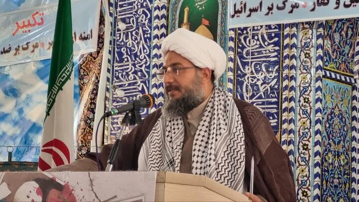 حضور مردم در تشییع رهبران مقاومت موجب شکست پروژه انزوای مقاومت شد حضور مردم در تشییع رهبران مقاومت موجب شکست پروژه انزوای مقاومت شد