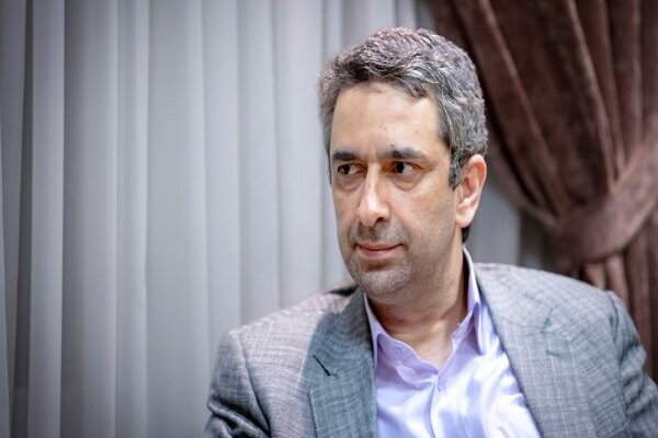 تکذیب افزایش قیمت بنزین از سوی معاون دفتر رئیسجمهور تکذیب افزایش قیمت بنزین از سوی معاون دفتر رئیسجمهور