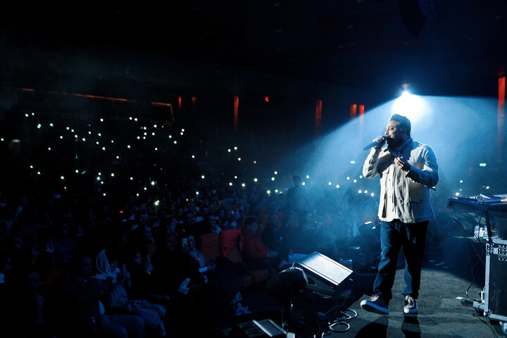 بابک جهانبخش: این روزها به آهنگها فرصت شنیده شدن نمیدهیم