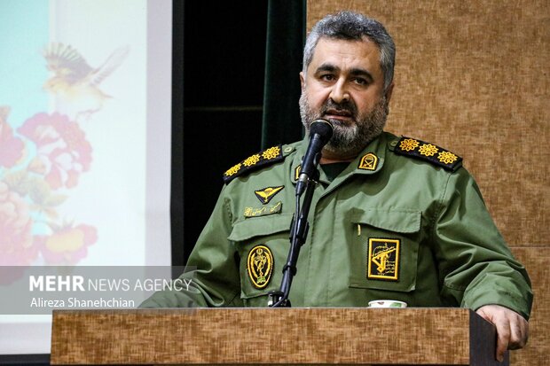 قهرمان لشکر ۲۵ کربلا و ۱۶ قدس نامآور دفاع از حرم آل الله شد قهرمان لشکر ۲۵ کربلا و ۱۶ قدس نامآور دفاع از حرم آل الله شد