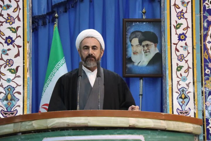 دشمنان به دنبال انحراف در جشن های نوروزی مردم ایلام هستند دشمنان به دنبال انحراف در جشن های نوروزی مردم ایلام هستند