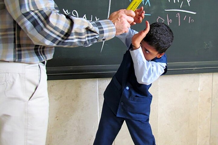 پرونده دبیر خاطی کرمانشاهی در هیأت رسیدگی به تخلفات رسیدگی میشود پرونده دبیر خاطی کرمانشاهی در هیأت رسیدگی به تخلفات رسیدگی میشود