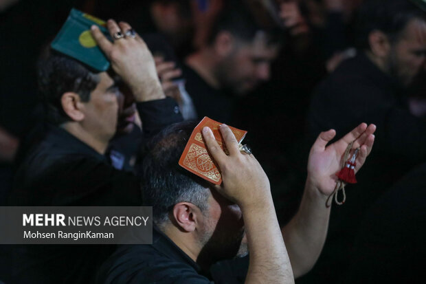 آیین شب قدر در آرادان آیین شب قدر در آرادان